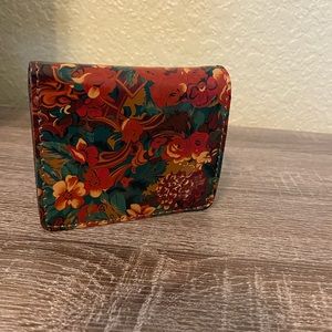 NWT! Patricia Nash leather wallet